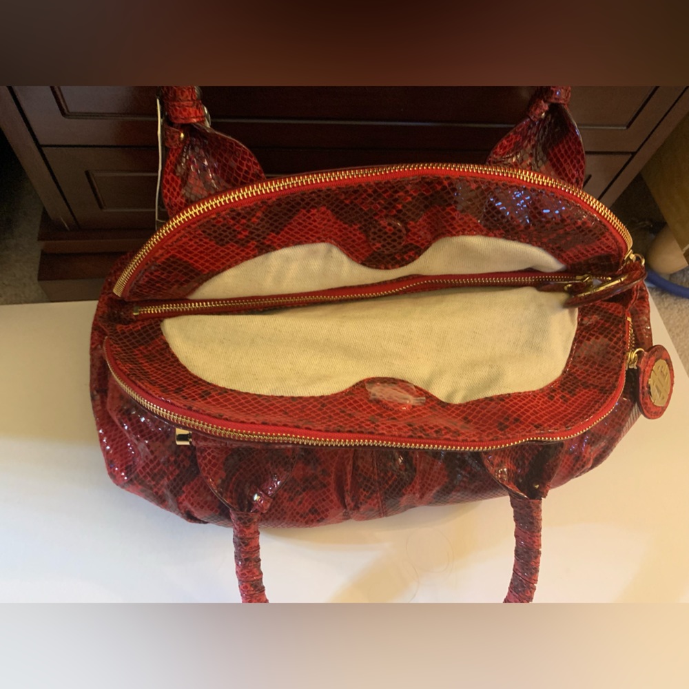 New Women’s Purse - Picture 12 of 15